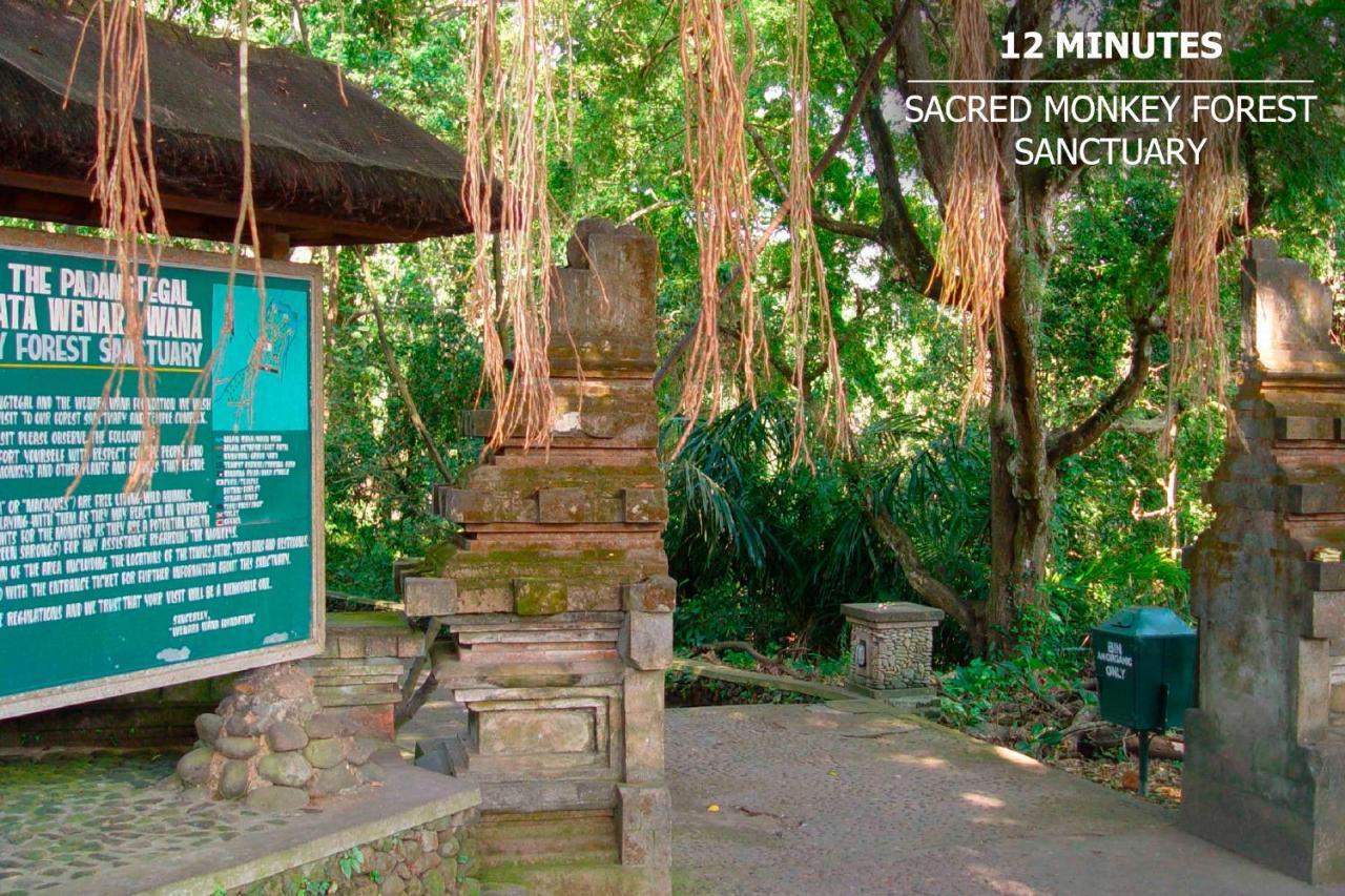 Anyuta Rai Villa Ubud Exterior photo